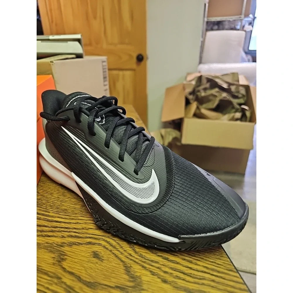 Nike Precision V II 'Black / White' Men's Size‎ 9.5 New